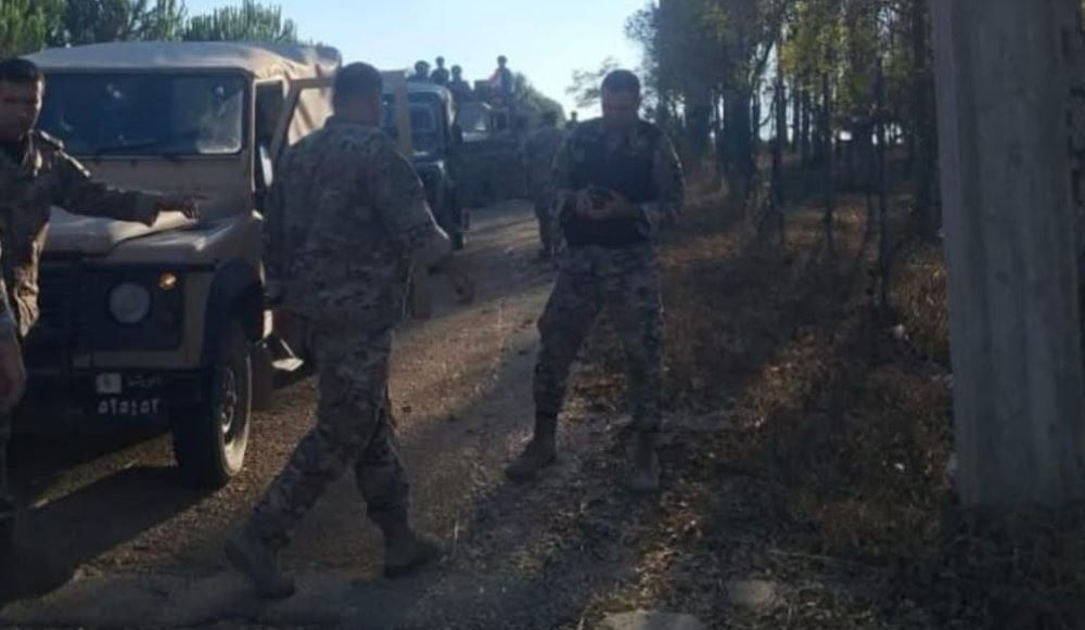 الجيش يواصل انتشاره جنوبًا ويدعو لعدم التوجه إلى زوطر الغربية